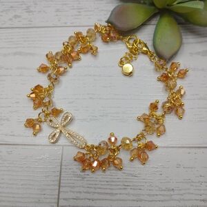 New Hand Crafted Woman's Beaded Dangle Bracelet